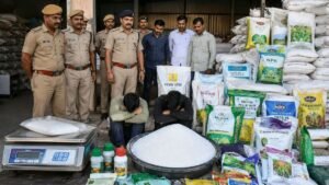 जयपुर में नकली खाद रैकेट का भंडाफोड़, ₹50 का नमक ₹1200 में खाद बताकर बेचा गया